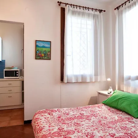 Tana Della Volpe